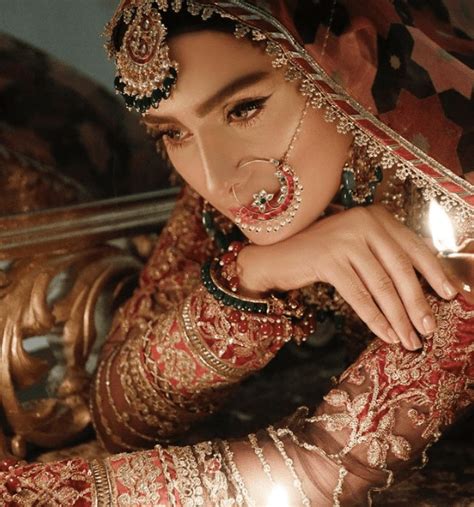 Ayeza Khan Flaunts Perfection In Latest Vibrant Bridal Photoshoot