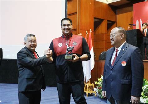 Trimedya Panjaitan Jadi Ketum Pp Pgsi Menpora Dito Harap Gulat Terus