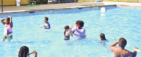 Summer camp teaches kids swimming skills | Eatonton Messenger