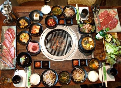Bbq Table Setting ตำนานแห่งโลก