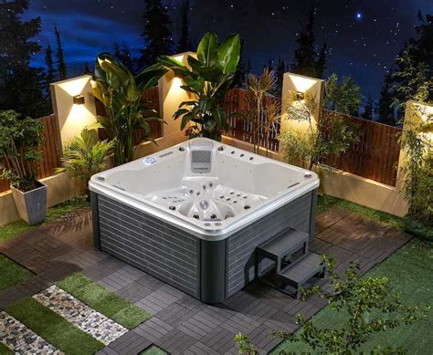 Indoor Whirlpool & Outdoor Whirlpool online kaufen