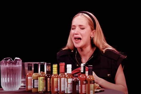 The Hunger Games Watch Jennifer Lawrence Lose Her Appetite Over Hot Wings