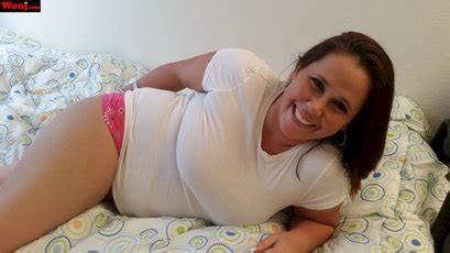 Curvy Brunette Chick Teasing With Her Nice Ass In Pink Panties Photos