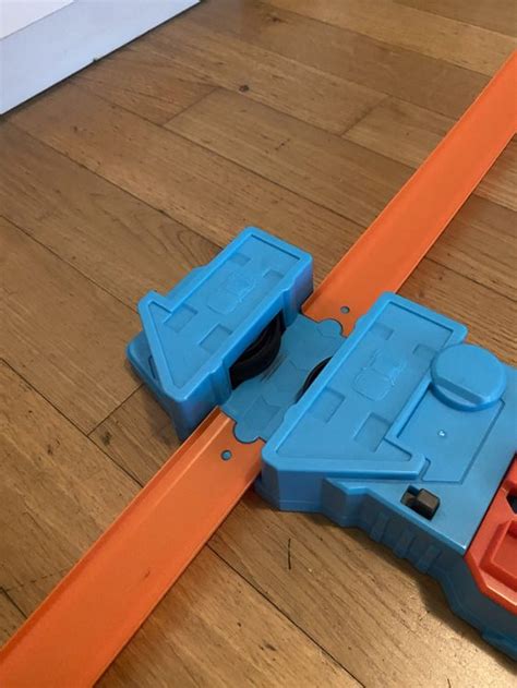 X Hot Wheels Track Builder Gebraucht In Binningen F R Chf Mit Lieferung Auf Ricardo Kaufen