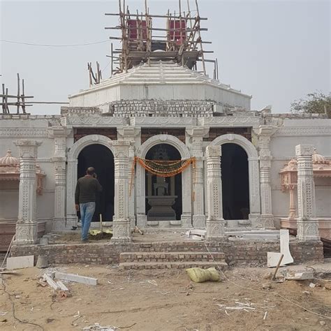 Traditional Feet White Marble Temple For Worship At In Makrana