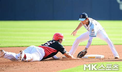 이유찬 ‘이우성 딱 걸렸어 Mk포토 Mk스포츠