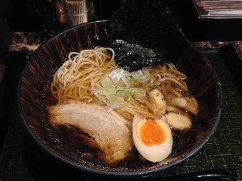 麺匠 竹虎 新宿店（めんしょう たけとら しんじゅくてん）「白だし芳醇醤油ラーメン」実食ブログ｜新宿｜ラーメン三昧