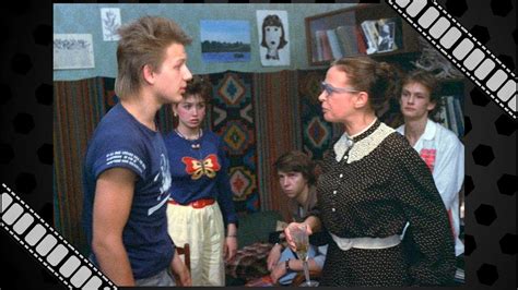 "Дорогая Елена Сергеевна" (1988) - тяжелый фильм про моральных уродов ...