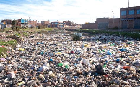 Cuáles son las causas y los efectos de la CONTAMINACIÓN DE RÍOS