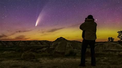 This Green Comet Will Only Be Visible To The Naked Eye Once In Your