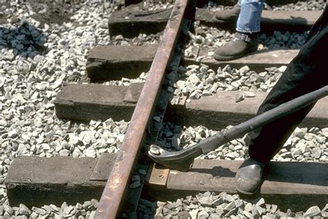 Railroad Spike Railroad Spike Puller