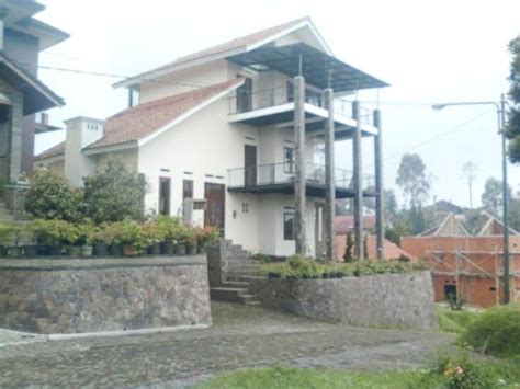 Villa Istana Bunga Blok M1 No 5A 5 Kamar Villa Etnik