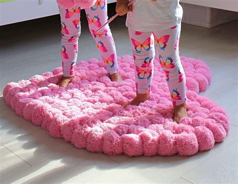 Tapis pompon à fabriquer soi même tutoriel et idées