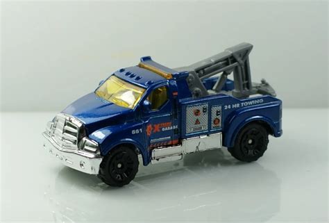 Matchbox matches box emergency car trailer tow truck mb 661-in Diecasts ...