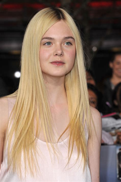 Elle Fanning Straight Golden Blonde Flat Ironed Hairstyle Steal Her Style