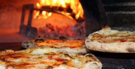 Come Usare La Pietra Refrattaria Per Pizza Al Bbq E Nel Forno Di Casa