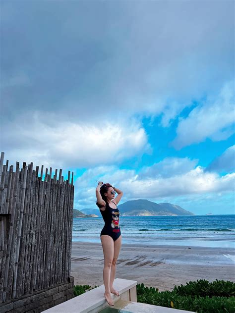 Dàn mỹ nhân của vũ trụ VTV đọ dáng với bikini Mẹ 2 con Bảo Thanh gây ngỡ ngàng