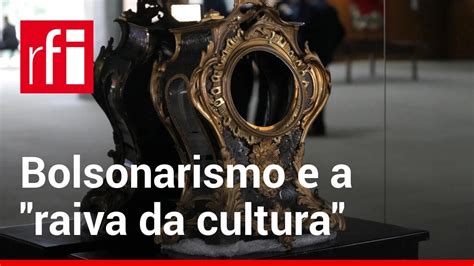 Raiva da cultura e extremismo político destruição de obras de arte