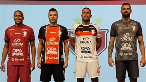 Jec Krona Faz Apresenta O Do Grupo E Lan A Fardamento Da Temporada