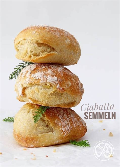 Herrlich fluffige über Nacht Ciabatta Semmeln Brot selber backen