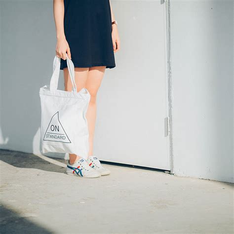 6 Alternatives To Single Use Plastic Bags - Future Women