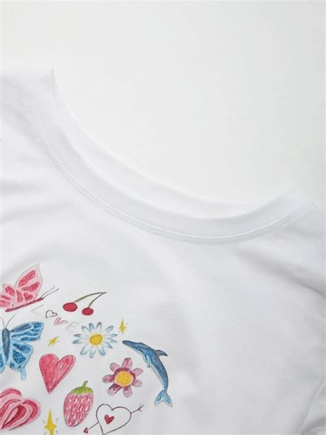 Fruity Butterfly Print Crop Top Omcne