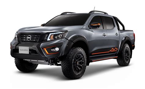 Nissan showcases the comprehensive vehicle line-up at FAST Auto Show ...