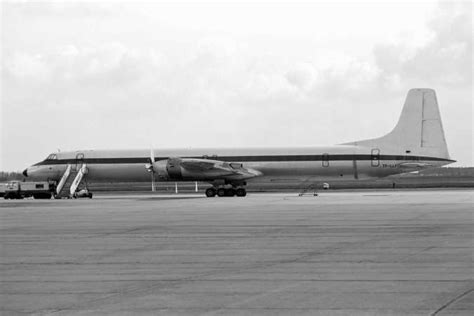 Aviation photographs of Registration: TF-LLF : ABPic