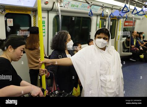 Neumonía wuhan fotografías e imágenes de alta resolución Alamy