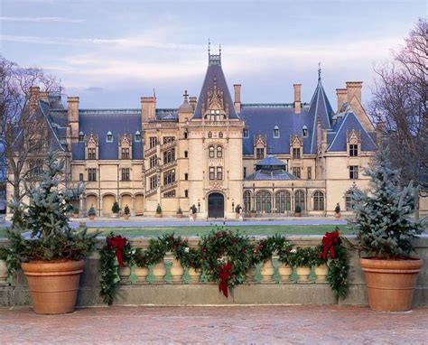 Holidays at the Biltmore Estate in Asheville, NC - See the South