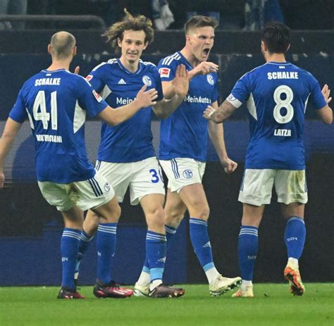 Schalke Gegen Hertha RoanAdela