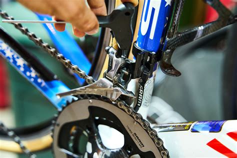 Diy How To Adjust Your Bike S Front Derailleur