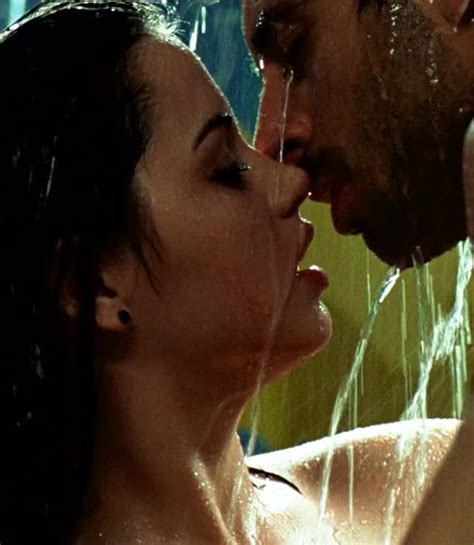 Ana De Armas Nude Tits Sex Scenes Deep Water 2022