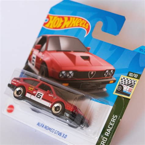 Hot Wheels Alfa Romeo GTV6 3 0 Elegância Italiana Em Miniatura Etsy