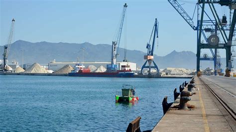 Los Graneles Sólidos Hacen Crecer Un 16 7 Los Tráficos Del Puerto De