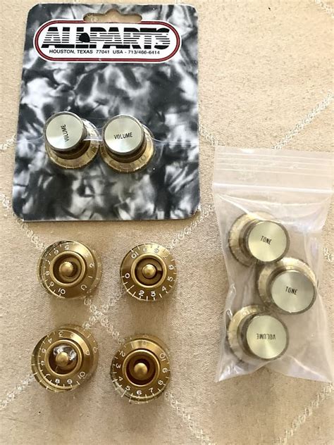 Gibson Gold Reflector Guitar Knobs Lot Of 9 For Les Paul Reverb