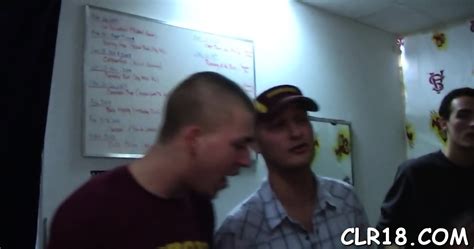 Sex Appeal Gals Suck Well