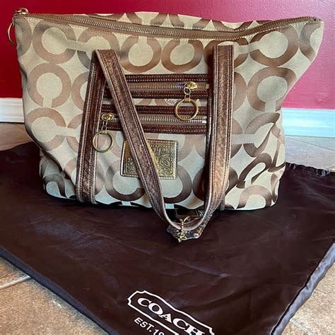 Coach Poppy Collection Hobo Discontinued Gem