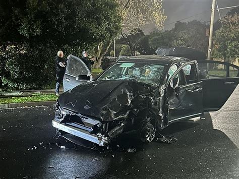 Allegedly Stolen Car Smashes Into Eight Parked Vehicles In Melbournes