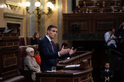 Sánchez anuncia una ley de agricultura familiar y medidas para combatir