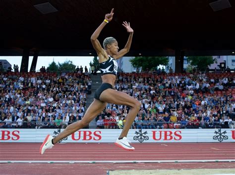 Yulimar Rojas conquista su primer oro del año en salto largo del