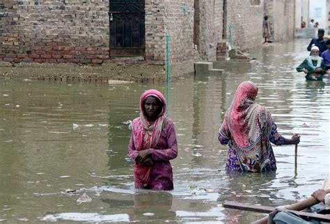 Over 1000 Dead In Pakistans Climate Catastrophe Flooding Iflscience