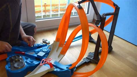 Hot Wheels Looping Rennbahn Actionpark Von Mattel X Youtube