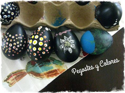 Pegostes Y Colores Huevos De Pascua Con Pintura De Pizarra Reto