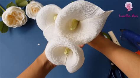 Diy Paper Calla Lily Diy How To Make Crepe Paper Flowers White Youtube