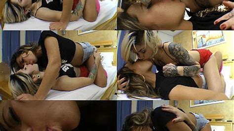 Hot Top Girls Exotic Kissing By Lola Mello Miss B Clip Hd Facesitting Female A