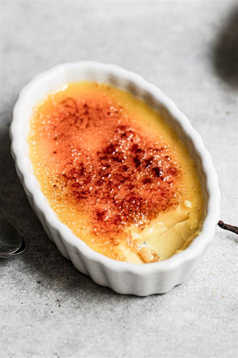 Classic French Vanilla Bean Crème Brûlée Belula