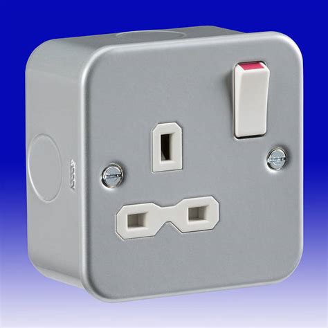 13 Amp Metal Clad Double Twin Single Switched Sockets