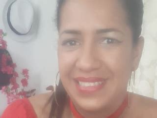 Live Sex Chat With Mature Joa At BongaCams