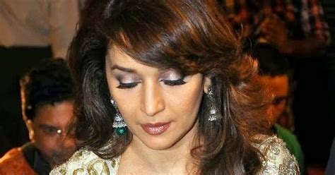 Madhuri Dixit Hot Cleavage HD Wallpapers In Saree Salman Khan HD